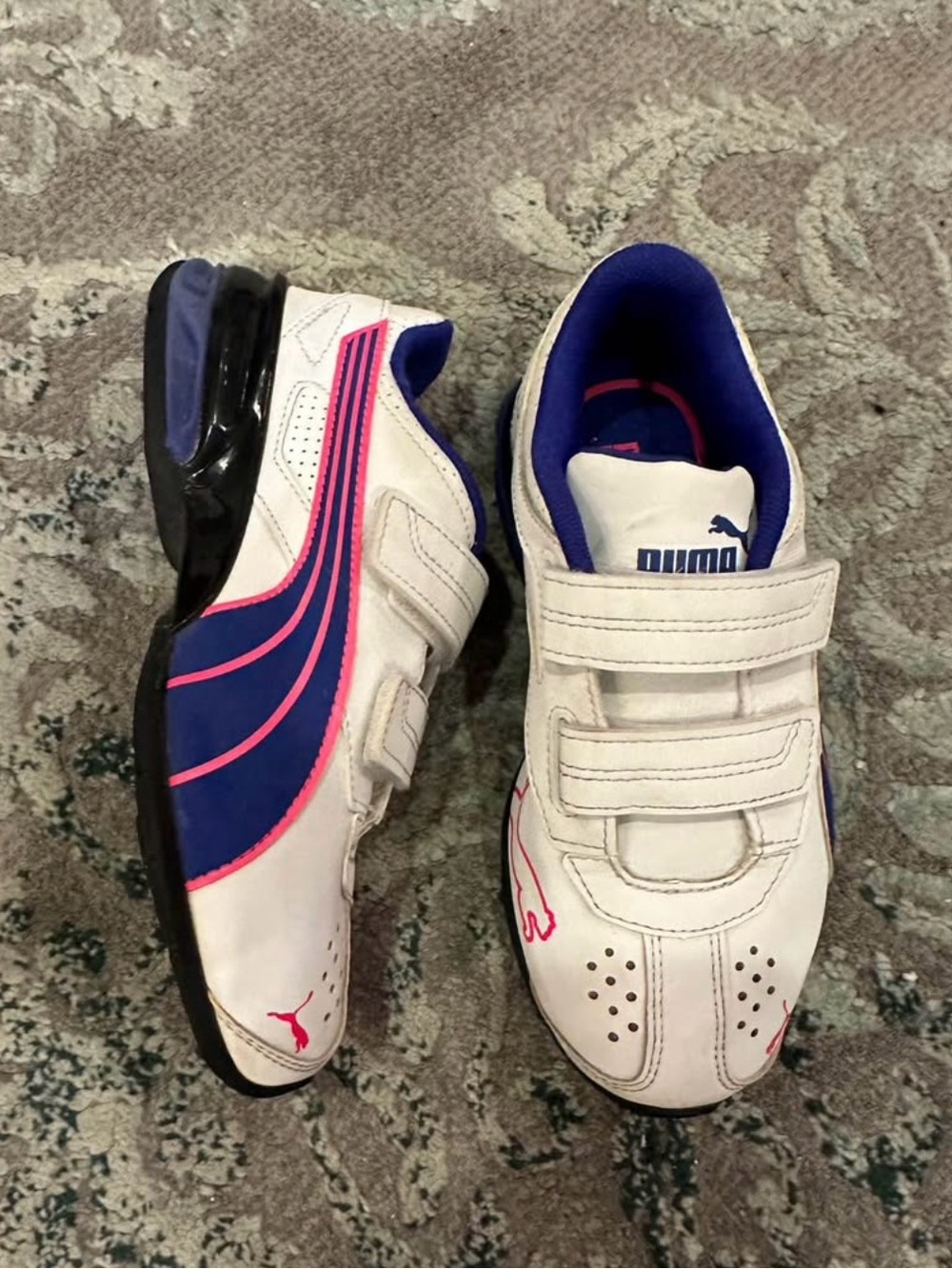 Girls Puma Sneakers size 13
